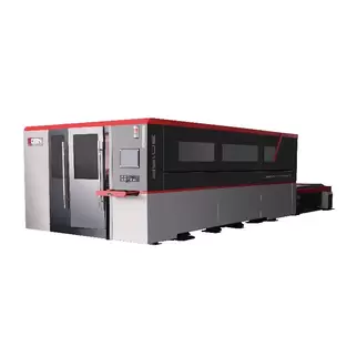 奥斯玛FL-3015光纤激光切割机智能加工实拍，展示工业级金属板材切割设备核心性能，3m×1.5m大幅面加工范围搭配±0.02mm定位精度，诠释高端装备制造领域高精度金属加工解决方案